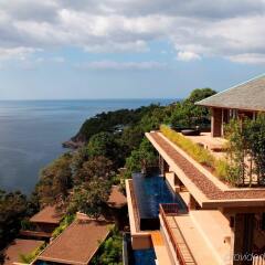 Отель Paresa Resort Phuket пляж