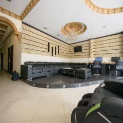 Отель Oyo 108 Golden Palace Hotel Малайзия, Куала-Лумпур - отзывы, цены и фото номеров - забронировать отель Oyo 108 Golden Palace Hotel онлайн интерьер отеля фото 2