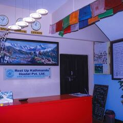Отель Rest Up Kathmandu Hostel Непал, Катманду - отзывы, цены и фото номеров - забронировать отель Rest Up Kathmandu Hostel онлайн интерьер отеля