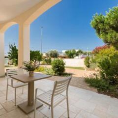 Отель Residence Il Colle Порто Чезарео фото 3