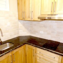 Отель Beach One Bedroom Suite C15 в номере