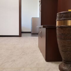 Апартаменты DeLuxe Apartment Akademika Yangelya 2 интерьер отеля