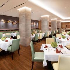 Отель Holiday Inn Shanghai Hongqiao Central