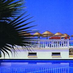 Отель Pine Bay Кипр, Гирне - отзывы, цены и фото номеров - забронировать отель Pine Bay онлайн фото 3