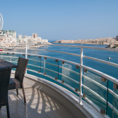 Отель Pebbles Boutique Aparthotel пляж