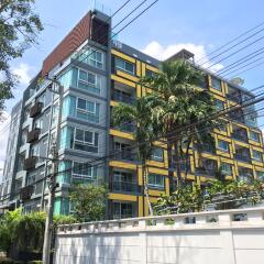 Отель The Alcove Thonglor 5 Бангкок вид на фасад фото 2