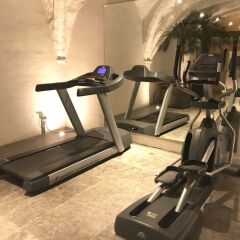 Grand Hotel Casselbergh Bruges фитнесс-зал