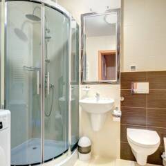 Апартаменты Dom & House - Apartments Sobieskiego сейф в номере