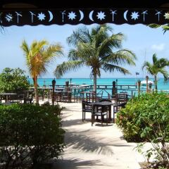 Tamarind Beach Hotel & Yacht Club пляж