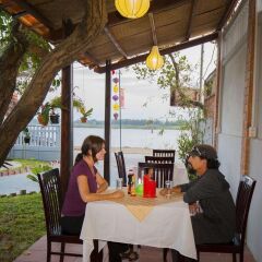 Отель Riverside Plum Garden Homestay питание фото 2