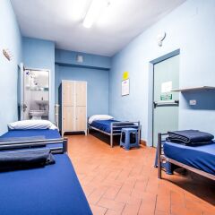 Hostel Santa Monaca фитнесс-зал
