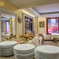 Hotel Pera Capitol гостиничный бар