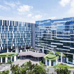 Отель Novotel Singapore on Stevens парковка