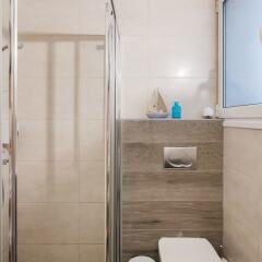 Апартаменты Kolonaki 2 Bedroom Apartment by Livin Urbban Афины ванная