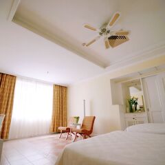 Отель Sunshine Resort Intime Sanya комната для гостей