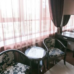 Гостиница Golden House удобства в номере фото 2