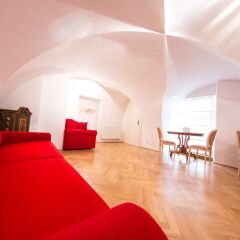 Апартаменты Three Golden Crowns Apartments Прага развлечения