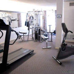 Отель Homewood Suites Columbus-Worthington Колумбус фитнесс-зал фото 4
