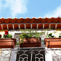 Отель Alfama Yellow House