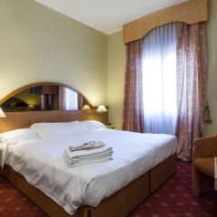 Hotel Carrobbio сейф в номере