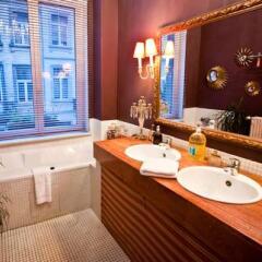 Отель B&B L'Art de la Fugue Бельгия, Брюссель - отзывы, цены и фото номеров - забронировать отель B&B L'Art de la Fugue онлайн ванная