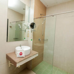 Отель Nida Rooms Bangrak 12 Bossa Бангкок ванная