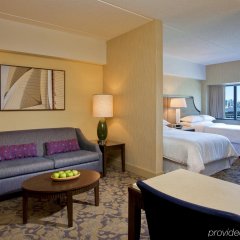 Отель Sheraton Lincoln Harbor Hotel США, Вихокен - отзывы, цены и фото номеров - забронировать отель Sheraton Lincoln Harbor Hotel онлайн комната для гостей фото 3