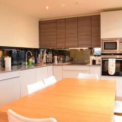 Отель Charming 2 Bedroom Apartment Next to Maltby Market Великобритания, Лондон - отзывы, цены и фото номеров - забронировать отель Charming 2 Bedroom Apartment Next to Maltby Market онлайн питание