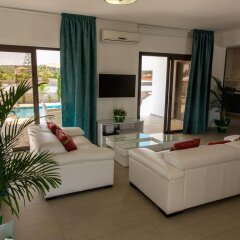 Отель Villa Andriana комната для гостей фото 6