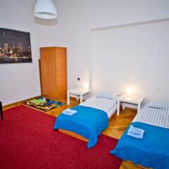 Отель B Movie Guest Rooms детские мероприятия фото 2