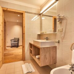 Отель Garni Appartements Arnika Стельвио ванная