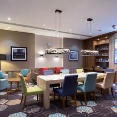 Гостиница Hampton By Hilton Astana Triumphal Arch Казахстан, Нур-Султан - отзывы, цены и фото номеров - забронировать гостиницу Hampton By Hilton Astana Triumphal Arch онлайн с домашними животными