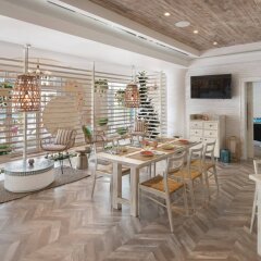 Отель Courtyard by Marriott Dubai Green Community питание фото 3