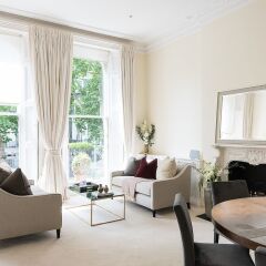 Апартаменты Huge, Regal 2BR Apartment Right next to Harrods! Лондон комната для гостей