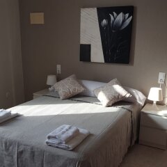 Отель Hostal Castellverd комната для гостей фото 4