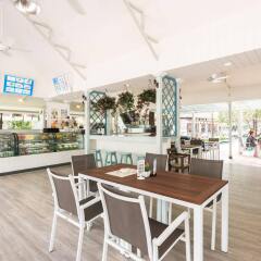 Отель Katathani Phuket Beach Resort бассейн