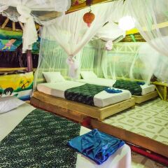Leaf House Bungalow - Hostel развлечения