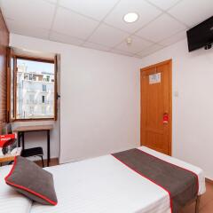 Отель Hostal El Rincon Валенсия комната для гостей
