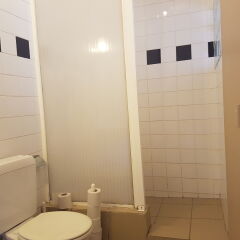 Youth Hostel Van Gogh (chab) Брюссель ванная