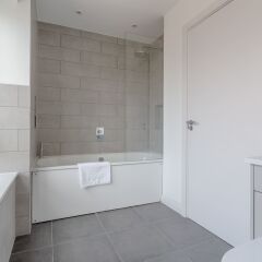 Отель Shoreditch 2 Bedroom House With Large Terrace ванная фото 2