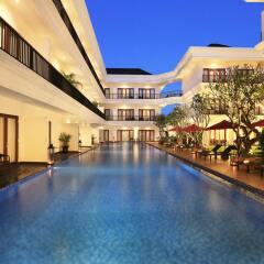 Grand Palace Hotel Sanur - Bali бассейн фото 3
