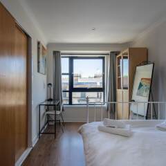 Апартаменты Hillhead Apartment with Roof terrace Глазго комната для гостей фото 2