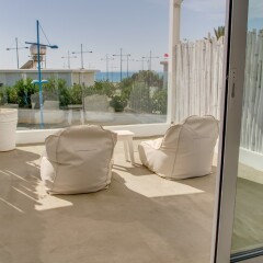Апартаменты Blue Harbour Boutique Apartments балкон