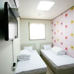 Отель Tomo Residence комната для гостей фото 10