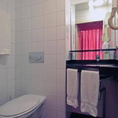 Отель A-Train Hotel Нидерланды, Амстердам - 2 отзыва об отеле, цены и фото номеров - забронировать отель A-Train Hotel онлайн ванная