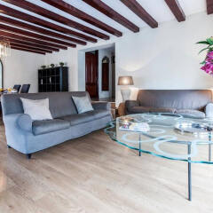 Отель Leidse Square Nightlife Apartment Нидерланды, Амстердам - отзывы, цены и фото номеров - забронировать отель Leidse Square Nightlife Apartment онлайн комната для гостей фото 2
