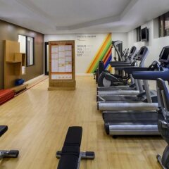 Отель Sheraton JFK Airport Hotel США, Нью-Йорк - 1 отзыв об отеле, цены и фото номеров - забронировать отель Sheraton JFK Airport Hotel онлайн фитнесс-зал фото 3