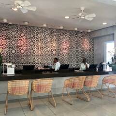 Отель Couples Tower Isle All Inclusive интерьер отеля