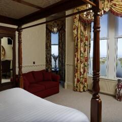 Отель Best Western Braid Hills Эдинбург сейф в номере