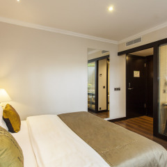 Quentin Boutique Hotel 4* Стандартный номер с различными типами кроватей фото 30